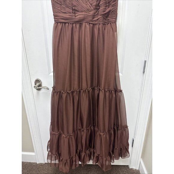 MAC DUGGAL Size 16 Brown Tiered V-Neckline Ruched Formal Prom Gown Dress New - Picture 6 of 9